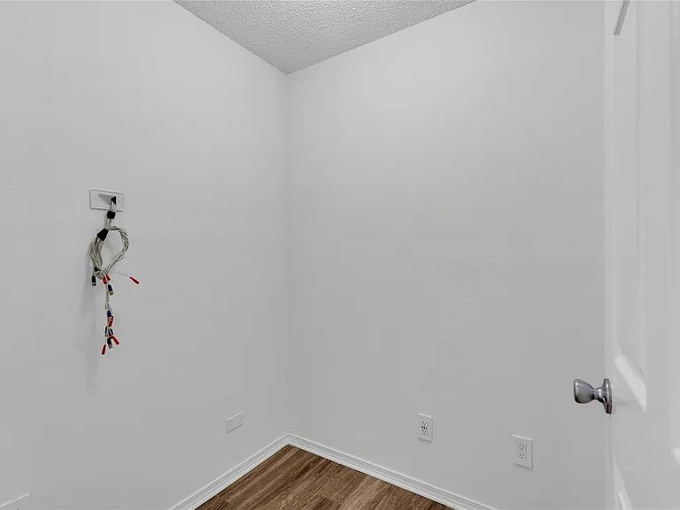 20820 Jumpers Delight Ln — Photo 23