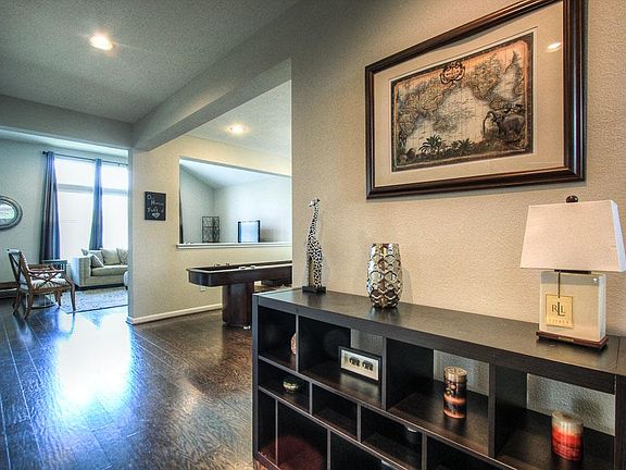 4th image of 11007 Avery Oaks Ln