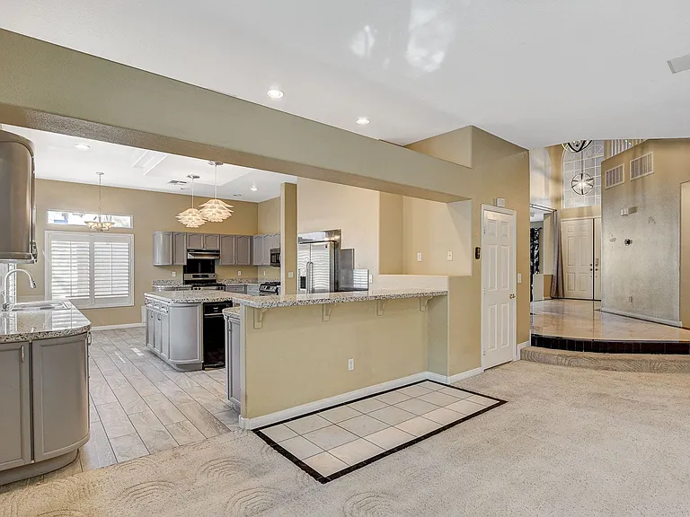 4737 Stavanger Ln — Photo 5
