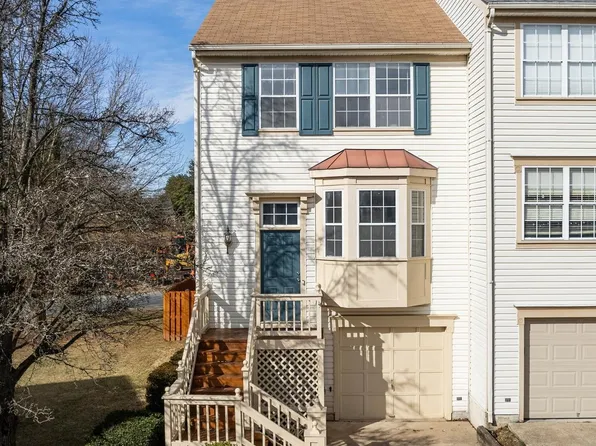 120 Oliver Ct, Purcellville, VA 20132