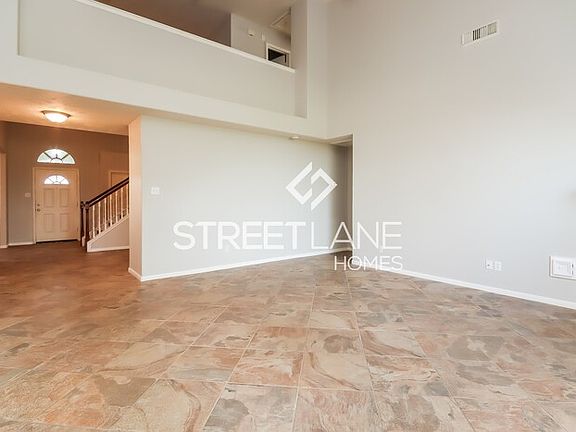 3rd image of 11223 Country Club Green Dr