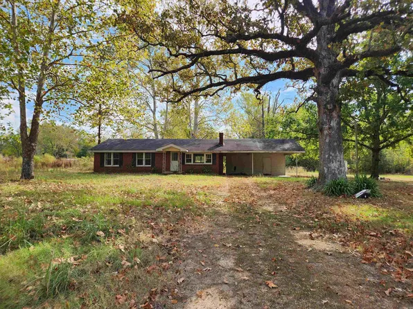 2638 Garnett Rd, Star City, AR 71667