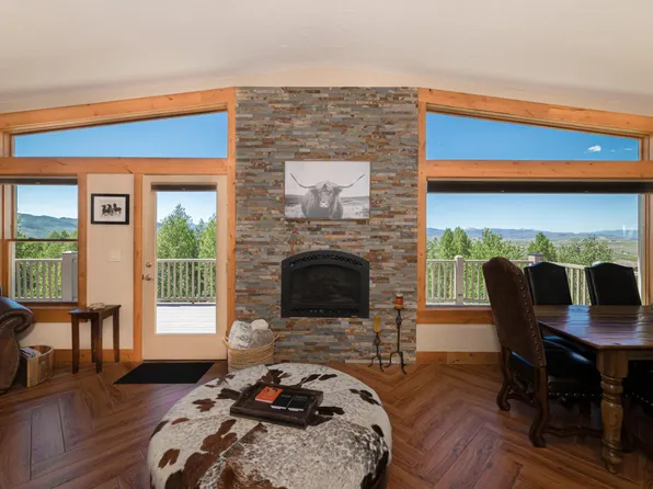 20 Honeysuckle Ct, Granby, CO 80446