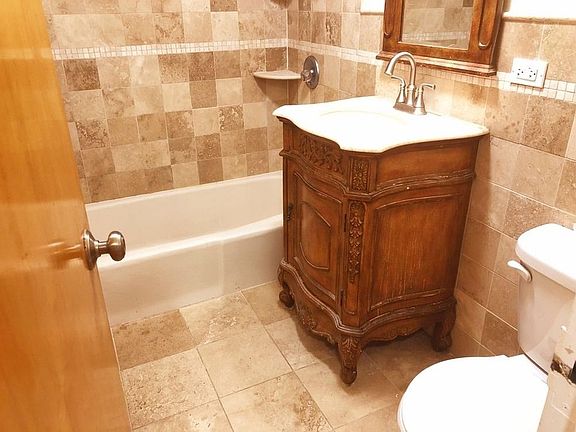 3rd image of 30-86 31st St #2FF