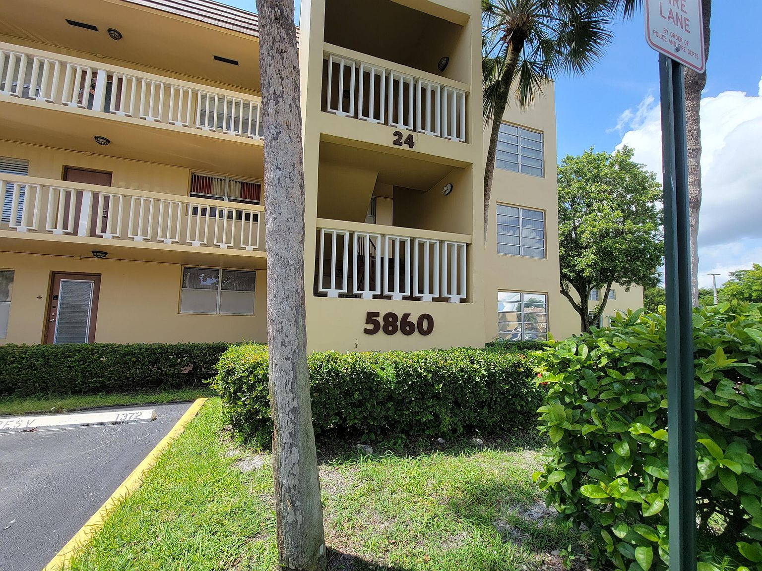 5860 NW 64th Ave APT 302, Fort Lauderdale, FL 33319 Zillow