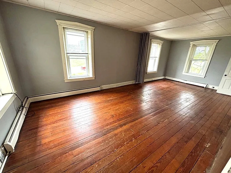 5760 Lincoln Hwy — Photo 14