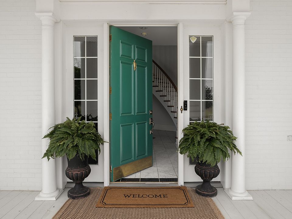 19th image of 99 Posey Cir