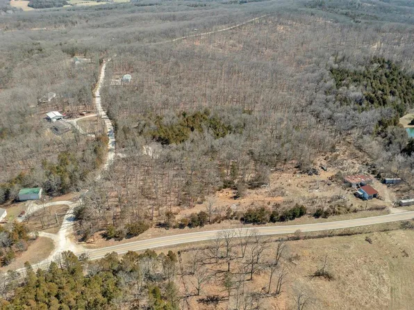 147 Bridle Trail Dr, Robertsville, MO 63072