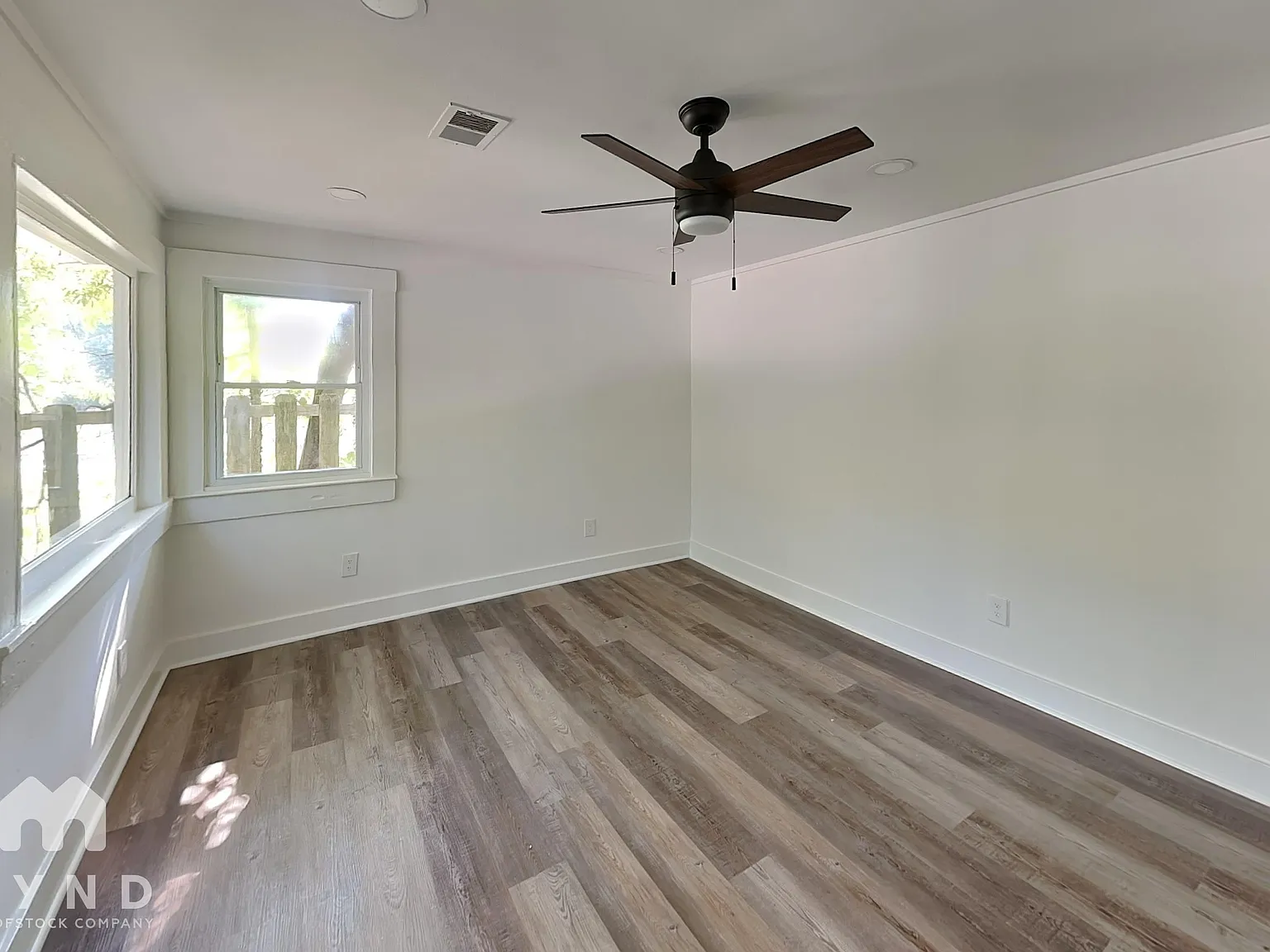 2 bed, 2.0 bath, 650 sqft, $1,315 — Photo 3