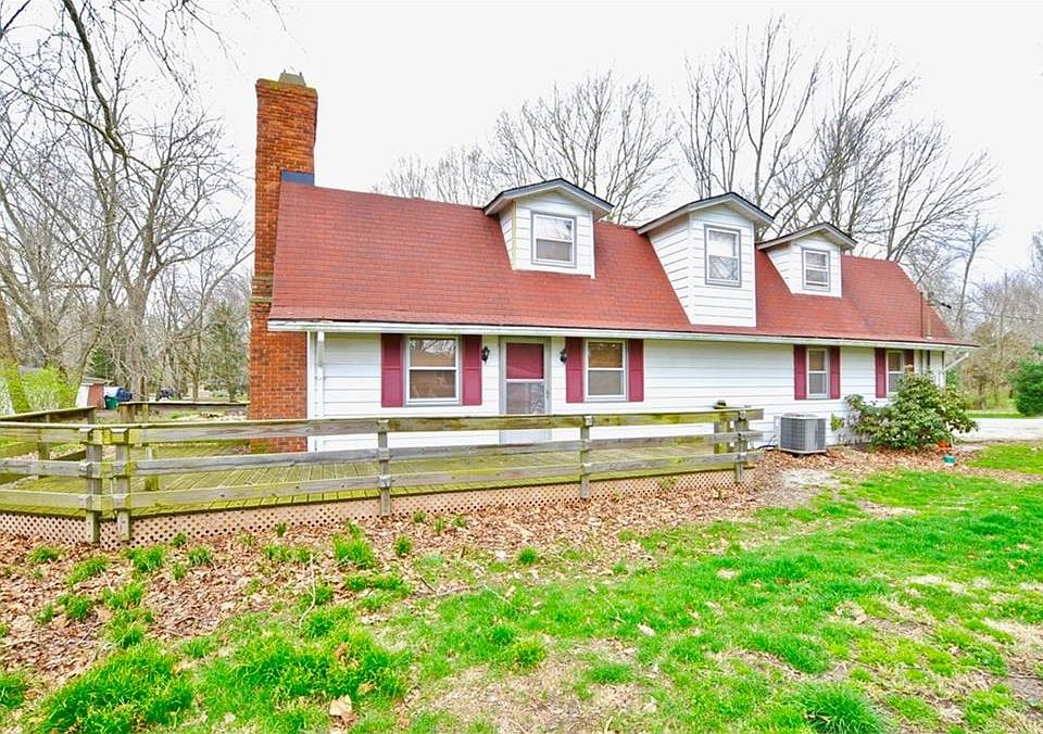 Beautiful Country Style Home