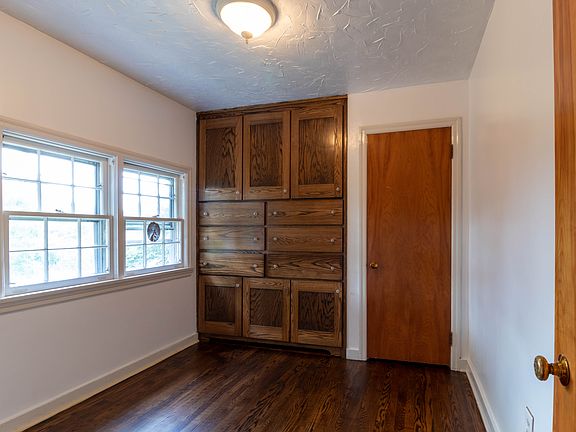 SIrvingSt-16_08192021