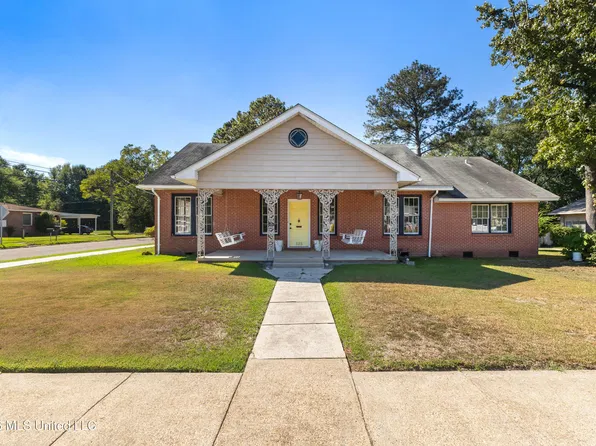 125 S 12th Ave, Hattiesburg, MS 39401