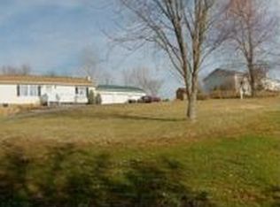 1921 Smith Station Rd, Hanover, PA 17331