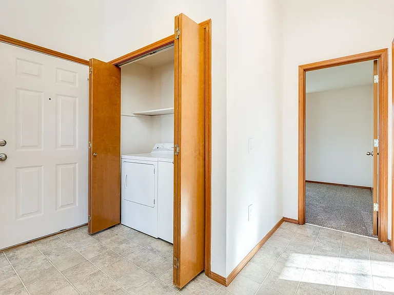 Big Meadow Apartments — Photo 58