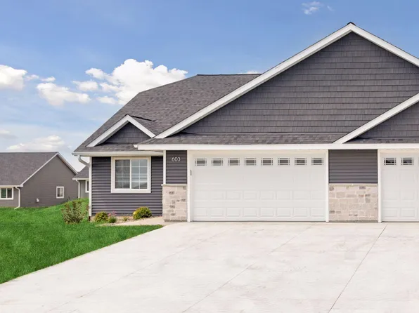 720 S Division St, Roberts, WI 54023