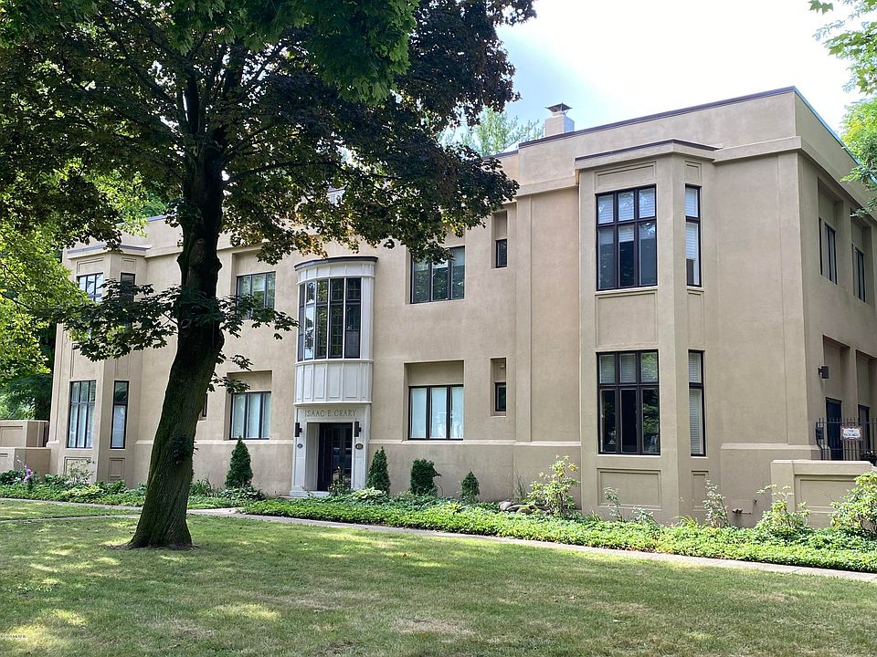 1st image of 411 W Michigan Ave APT 4
