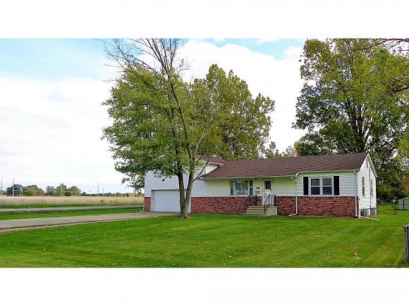 3573 Hyman Dr photo 1