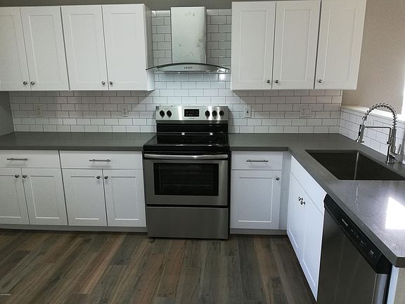 5th image of 16911 N 113th Ave