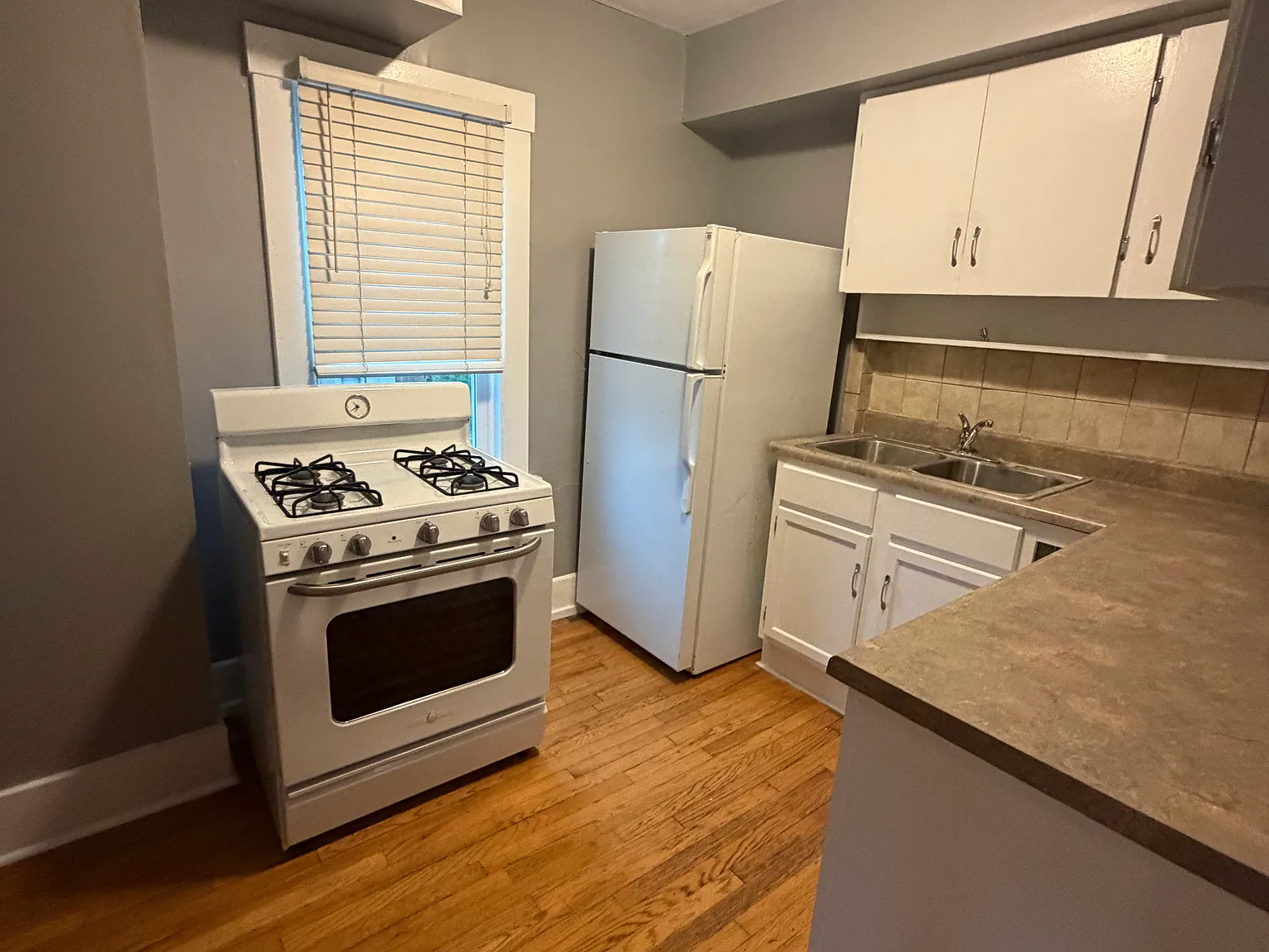 3 bed, 1312 sqft, $1,650 — Photo 3