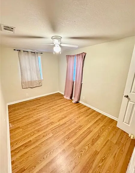 904 Sherman Ave — Photo 12