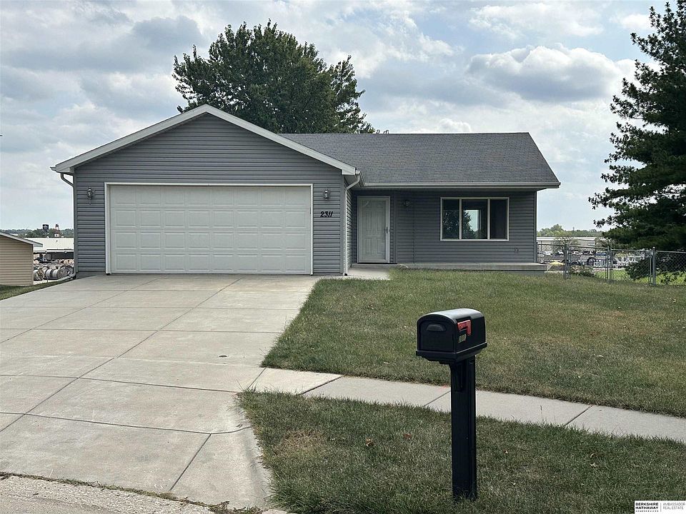 1st image of 2311 Atlas Cir