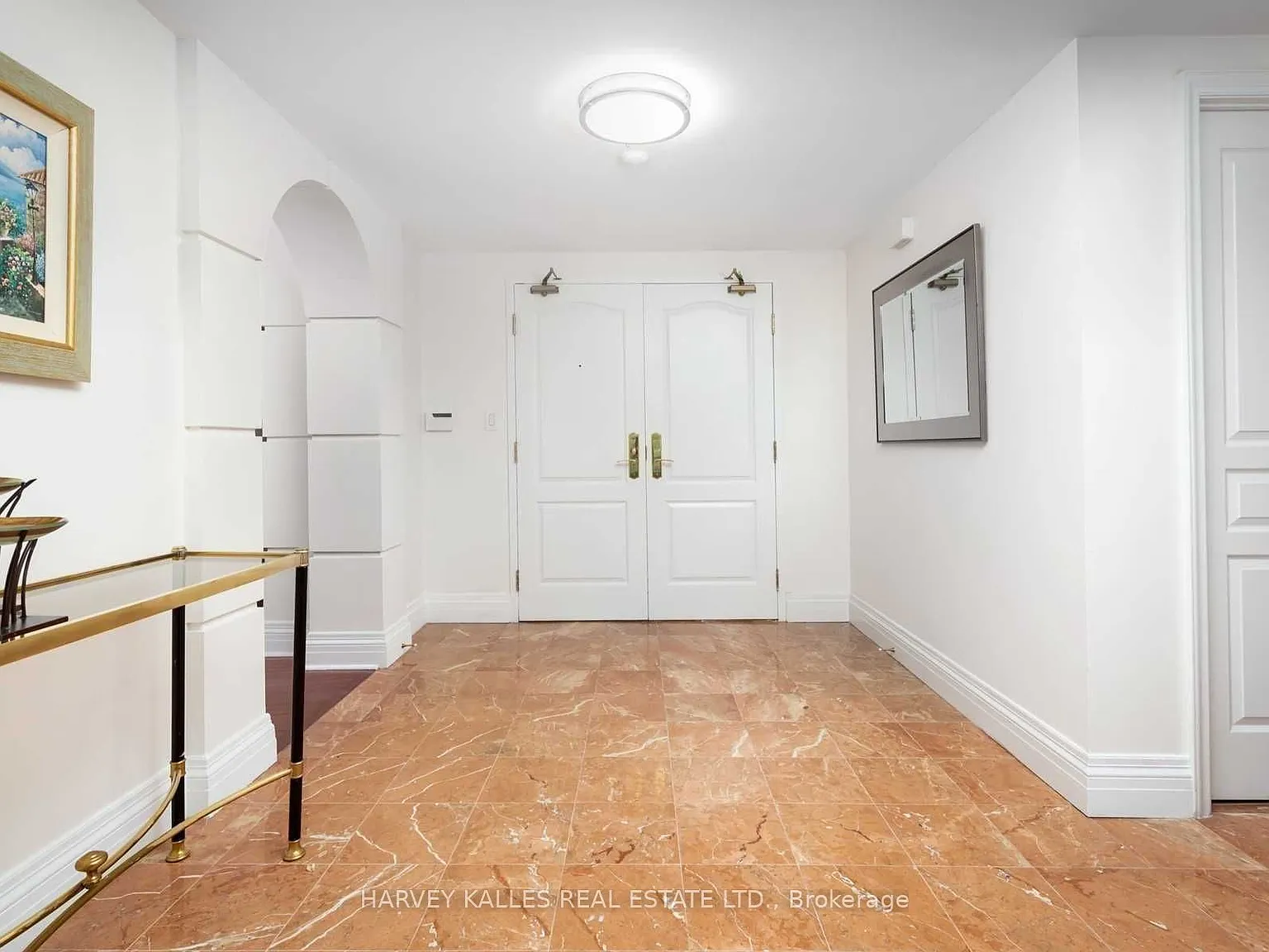 5 bed, $6,888 — Photo 2