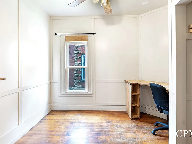 423 Barker Ave NW #1 — Photo 9
