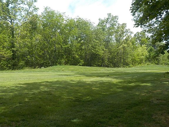 4th image of 678 Westchester Dr