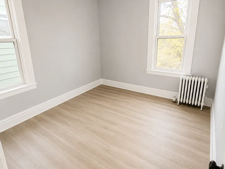 100 Smith St #1A — Photo 7