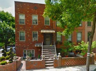 555 Clinton St, Brooklyn, NY 11231