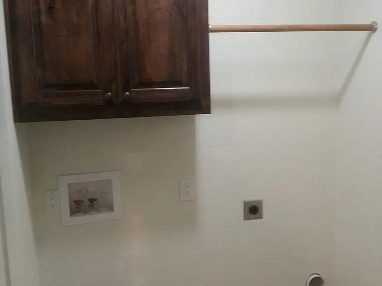 921 Harvest Glen Dr — Photo 10