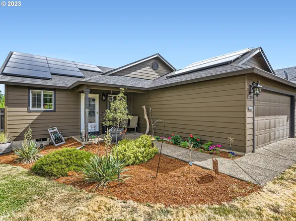 1240 N Tyler Ct, Lafayette, OR 97127