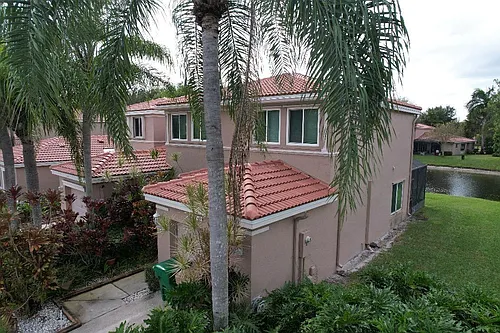 1741 SW 109th Ter Photo 1