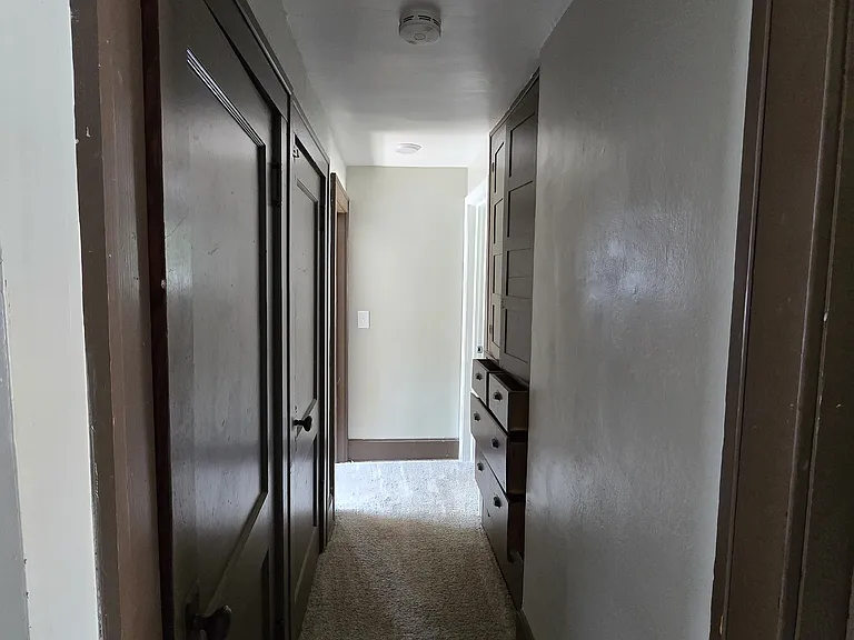 233 Maple St #2 — Photo 5