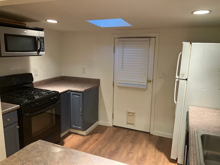 129 N Alarcon St #2 — Photo 5