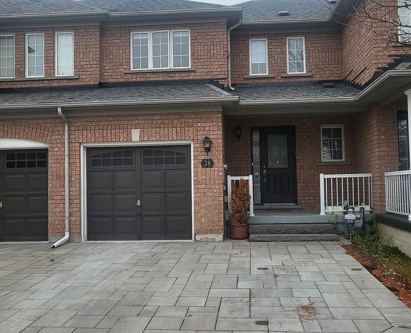 3 bed, $2,950 — Photo 1