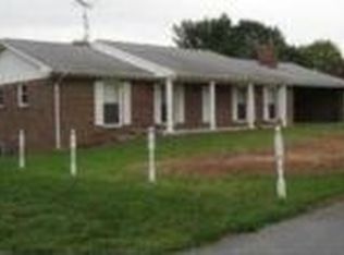 261 Botany Dr, Martinsburg, WV 25404