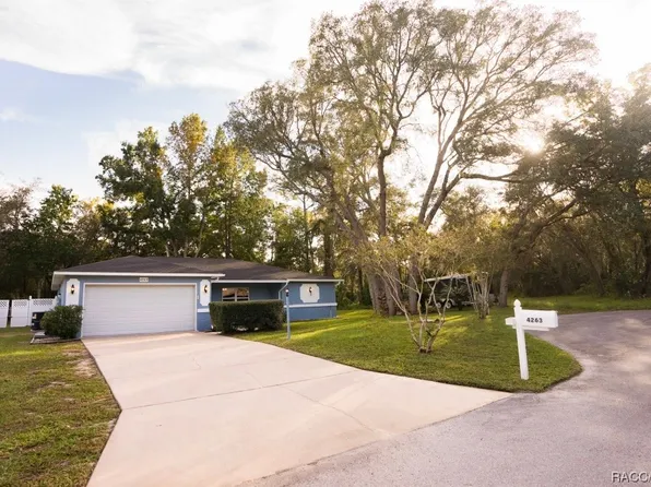 4263 S Winding Oaks Dr, Homosassa, FL 34446