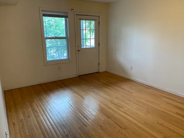 612 Palisade Avenue image 8 of 15