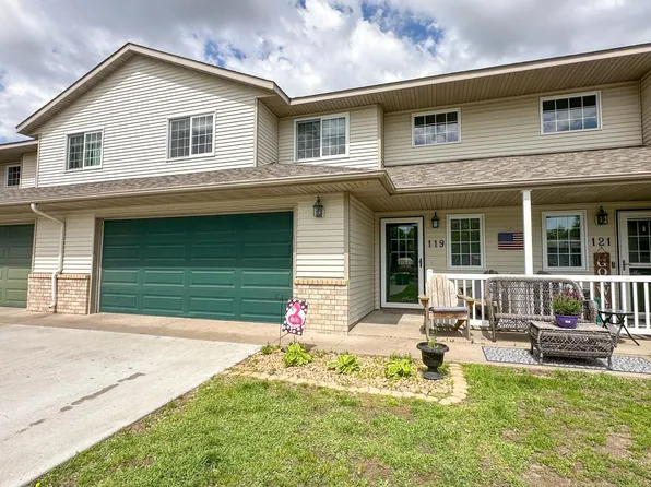 119 N Hickory St, Royalton, MN 56373