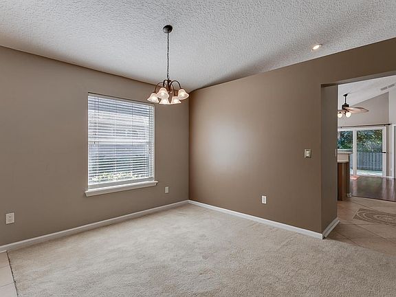 Dining_Room_View_1