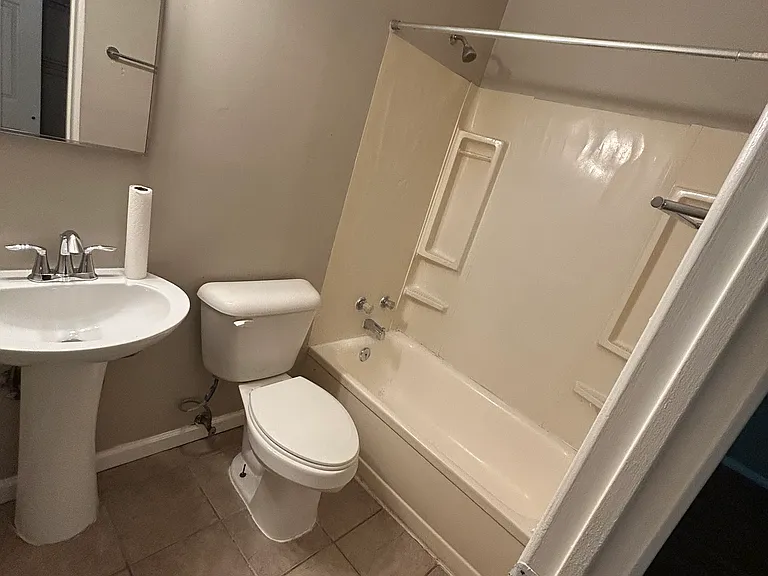 11714 Criterion Ave — Photo 4