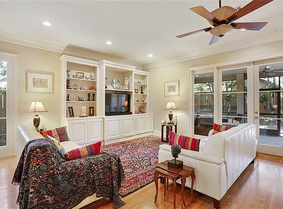 4th image of 263 Metairie Heights Ave
