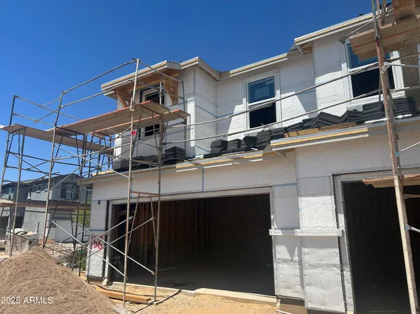 5820 E COVEY Lane, Phoenix, AZ 85054
