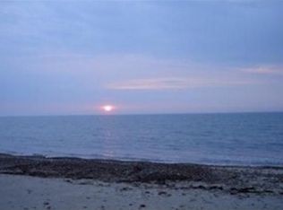 225 E Beach Rd, Westport, MA 02790