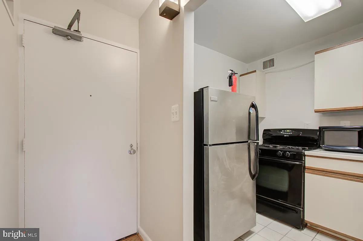 2939 Van Ness St NW — Photo 2