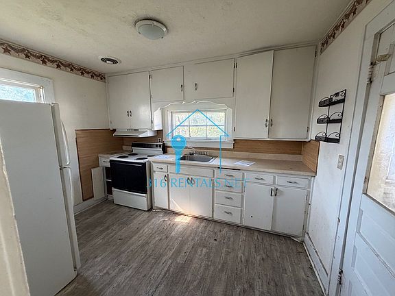 5th image of 511 S Magnolia St