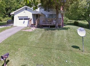225 9th Ave, Burnham, PA 17009