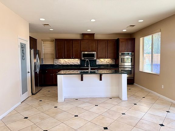 2nd image of 5215 Sandbar Cove Way