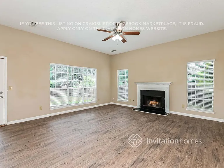 395 Oakdale Cir — Photo 8